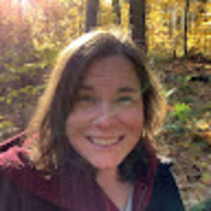 Meet your Posher, Suzanne